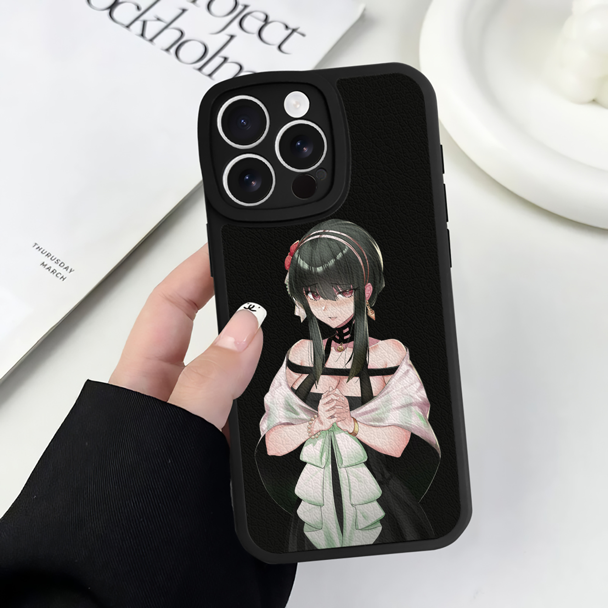 （画像用） SPY×FAMILY间谍家家酒 【iPhone 16シリーズ対応】シリコンスマホケース（レザー調） 材質：シリコン